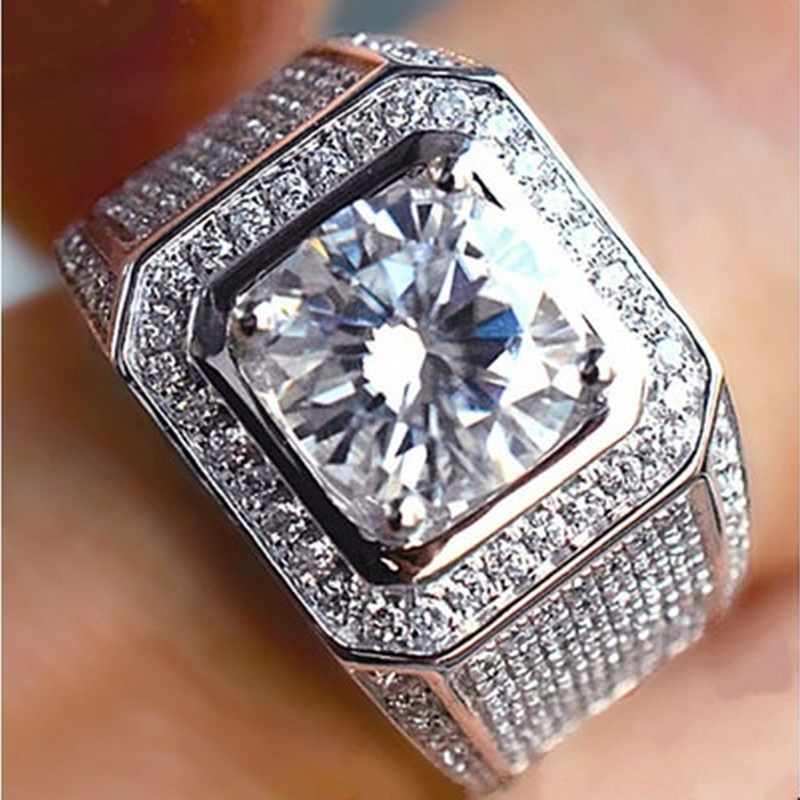 Роскошное женское серебряное к – обзор и цена Chrome Hearts Ring